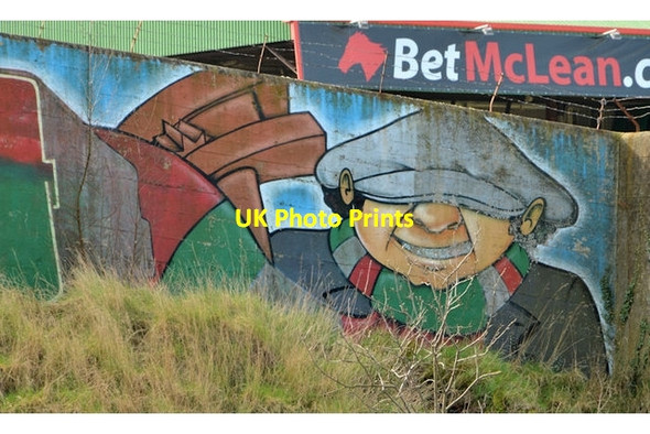 Photo 6"x4" Glentoran mural, Belfast Belfast c2014