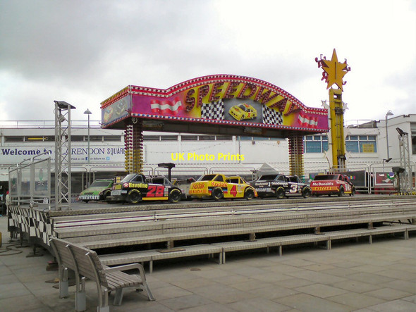 Photo 6"x4" Speedway on Hyde Civic Square Hyde\/SJ9494 c2014