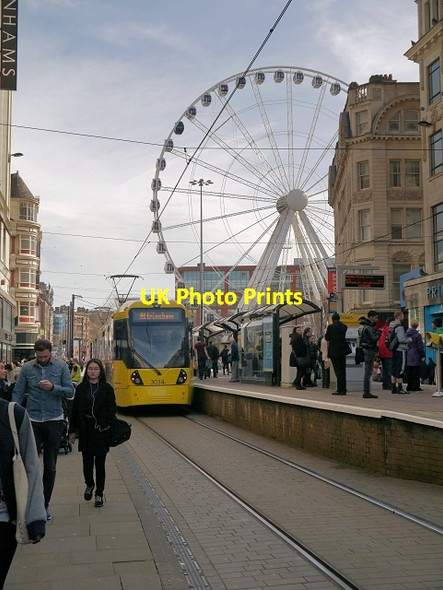 Photo 6"x4" Market Street, Metrolink Stop and Ferris Wheel Manchester c2014