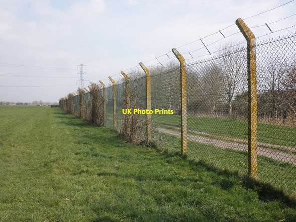 Photo 6"x4" Perimeter fence, former Royal Ordnance Factory, Puriton Puriton c2014