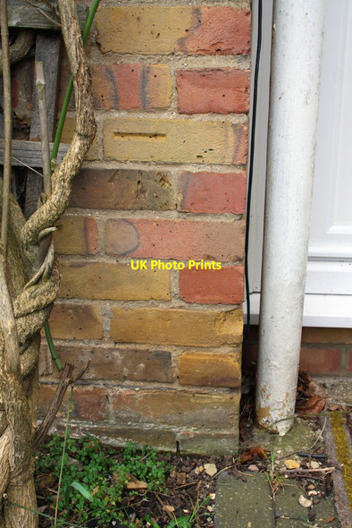Photo 6"x4" Benchmark on #26 Hewett Avenue Reading c2014