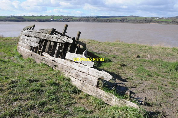 Photo 6"x4" Remains of a wooden barge Hinton\/SO6803 c2014