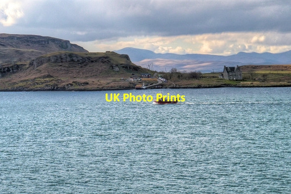 Photo 6"x4" Isle of Kerrera from Oban Bay Oban\/NM8630 c2014