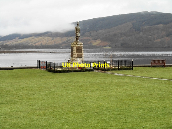 Photo 6"x4" Inveraray War Memorial and Loch Fyne Inveraray c2014