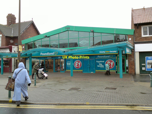 Photo 6"x4" Poundland, Cleveleys Cleveleys c2014