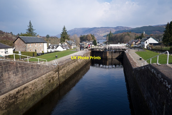 Photo 6"x4" Caledonian Canal, Fort Augustus leading in to Loch Ness Fort Augustus c2014
