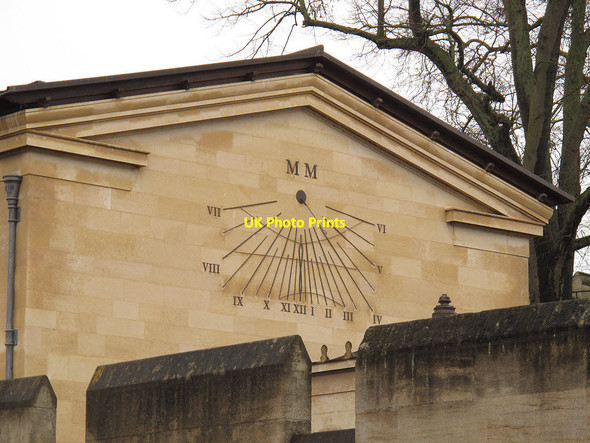 Photo 6"x4" Sundial, Magdalen College, Oxford Oxford\/SP5106 c2014