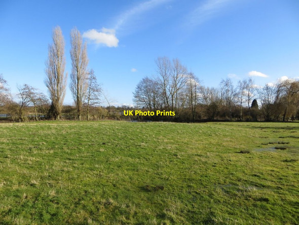 Photo 6"x4" Clear of flooding Wallingford c2014