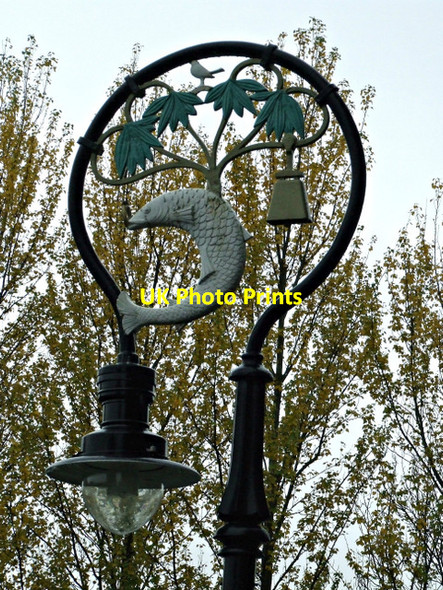 Photo 6"x4" Cathedral Square lamppost Glasgow c2013