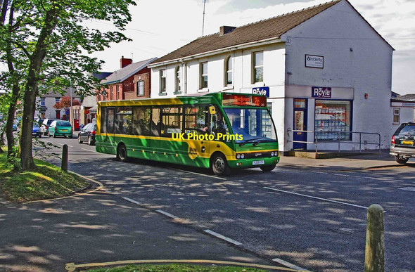 Photo 6"x4" Blackpool Transport bus No. 243 in Lancaster Road, Knott End-on-Sea, Lancs Knott End-on-Sea c2011