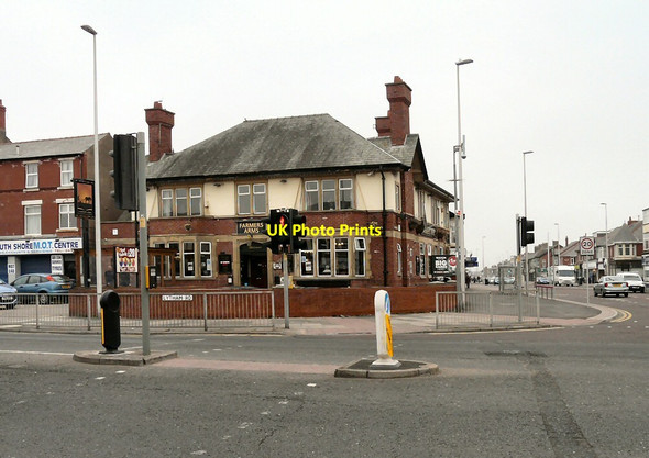 Photo 6"x4" Farmers Arms Squires Gate c2013