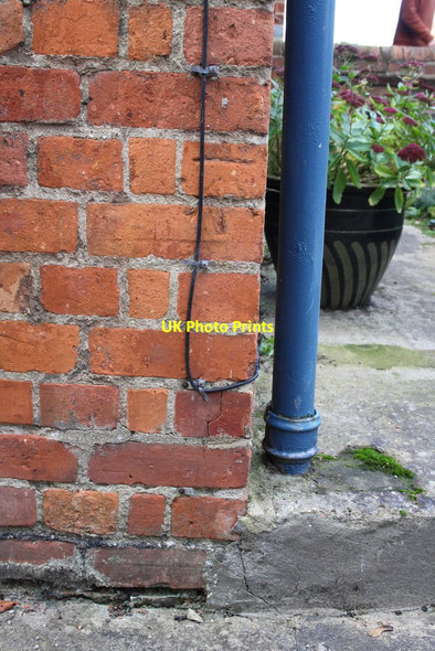Photo 6"x4" Benchmark on #34 Hill Top Road Oxford\/SP5106 c2013