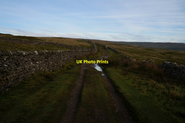 Photo 6"x4" Top Mere Road to Cam Head Kettlewell c2013 P1