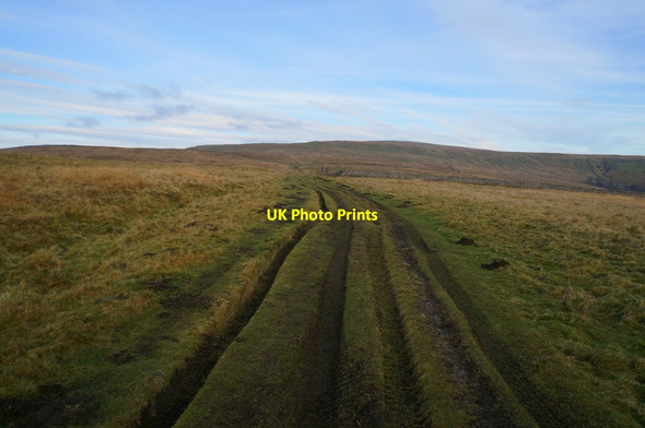 Photo 6"x4" Top Mere Road to Cam Head Kettlewell c2013