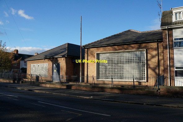 Photo 6"x4" Telephone Exchange on Queen's  Road, Hull Kingston upon Hull c2013