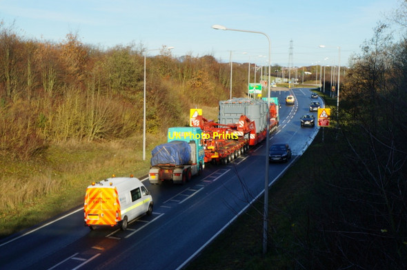 Photo 6"x4" Abnormal load on the A164 Cottingham\/TA0432 c2013 P1