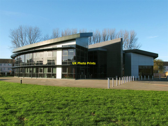 Photo 6"x4" The Gorseinon Centre Gorseinon c2013