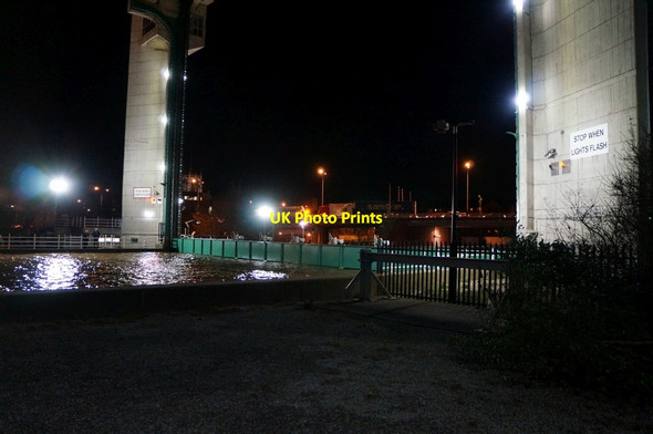 Photo 6"x4" The River Hull tidal barrier Kingston upon Hull c2013