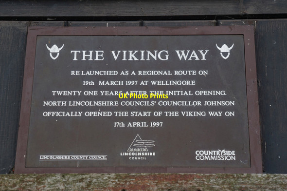 Photo 6"x4" The Viking Way, Barton-upon-Humber Barton-Upon-Humber c2013 P1