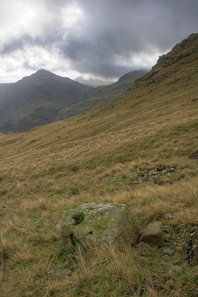 Photo 6"x4" The Fells Below Shelter Crags Buscoe Sike c2008