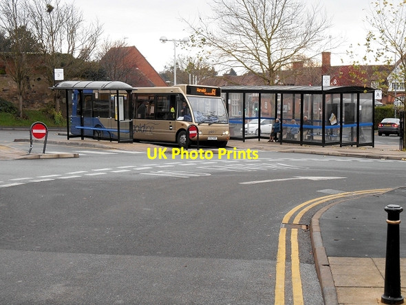 Photo 6"x4" Warwick Bus Station Warwick c2013