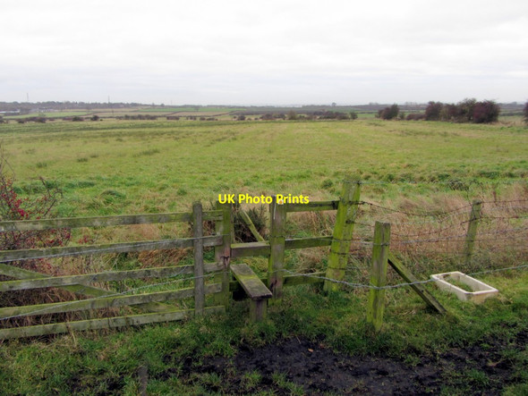 Photo 6"x4" Footpath south-east of Lough House Callerton c2013