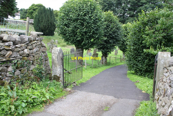 Photo 6"x4" Path to Aysgarth Church from Church Lane Aysgarth c2013