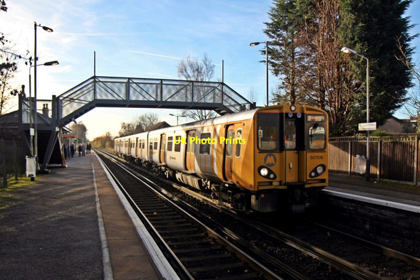 Photo 6"x4" Merseyrail Class 507, 507016, Town Green railway station Town Green\/SD4005 c2013