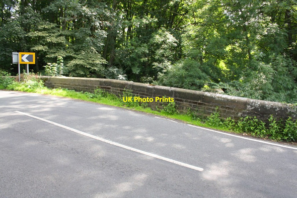 Photo 6"x4" A684 and south parapet of Hestholme Bridge Aysgarth c2013