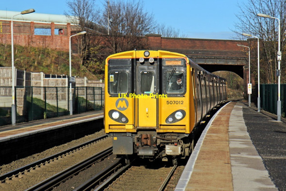 Photo 6"x4" Merseyrail Class 507, 507012, Walton railway station Bootle\/SJ3394 c2013