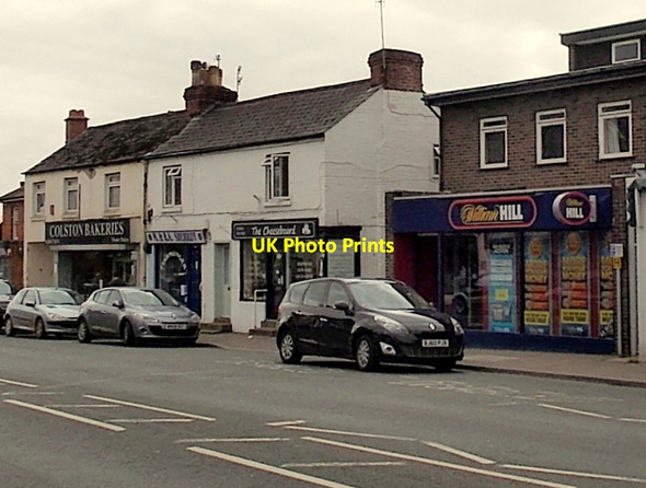 Photo 6"x4" William Hill,  Barnards Green, Malvern Great Malvern c2013