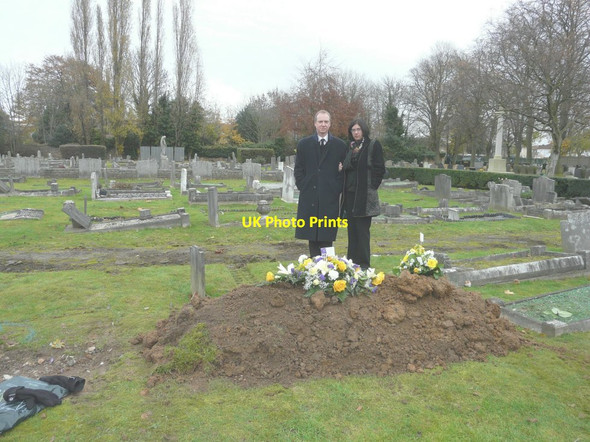 Photo 6"x4" Recent burial at Barkingside Cemetery Barkingside c2013