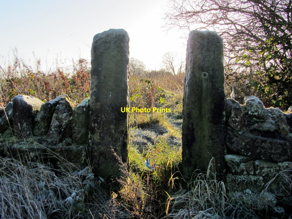 Photo 6"x4" Narrow gateway near Throckley North Farm Throckley c2013