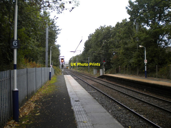 Photo 6"x4" West end of Hazel Grove station Hazel Grove\/SJ9286 c2013