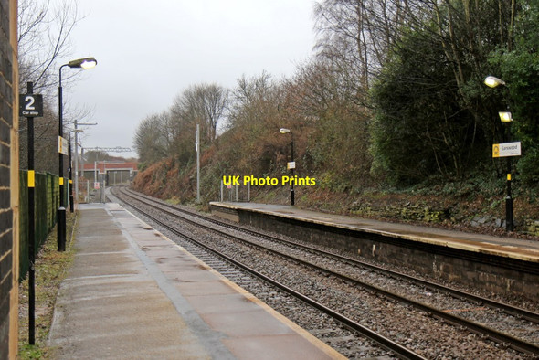 Photo 6"x4" End of platform, Garswood railway station Ashton-in-Makerfield c2013