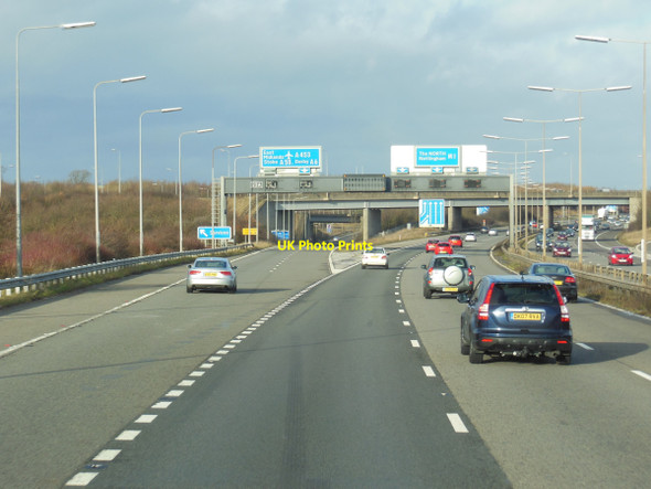 Photo 6"x4" The M1 northbound at junction 23A Diseworth c2013