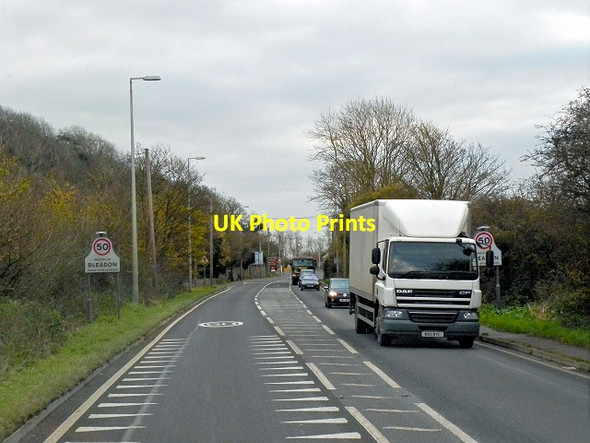 Photo 6"x4" Bridgwater Road Entering Bleadon Purn c2013