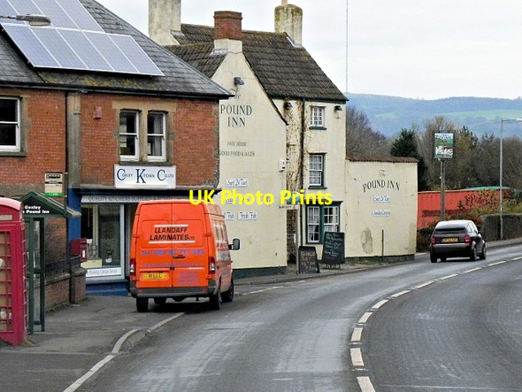 Photo 6"x4" Coxley Main Road, The Pound Inn Wells c2013