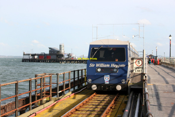 Photo 6"x4" Sir William Heygate Clifftown c2007