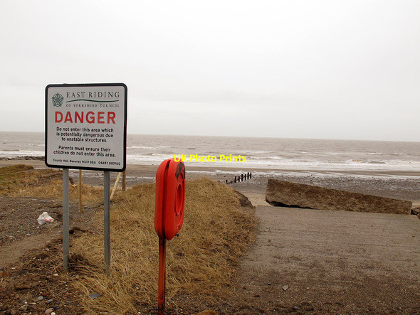 Photo 6"x4" More erosion at Kilnsea Kilnsea c2014 P1