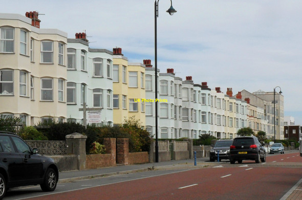Photo 6"x4" Terraced houses, Pwllheli Pwllheli c2013