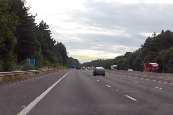 Photo 6"x4" M3 eastbound Andwell c2013