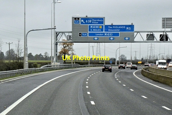 Photo 6"x4" Northbound M5 Over\/ST5882 c2013