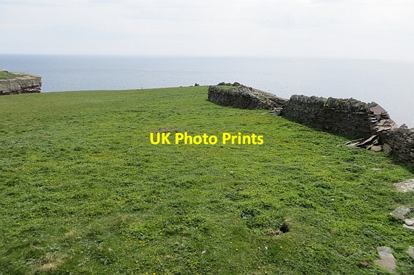 Photo 6"x4" Cliff top dyke, Fredda Ness Feadda Ness c2013
