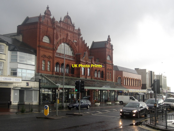 Photo 6"x4" The promenade frontage of Morecambe Winter Gardens Morecambe c2013
