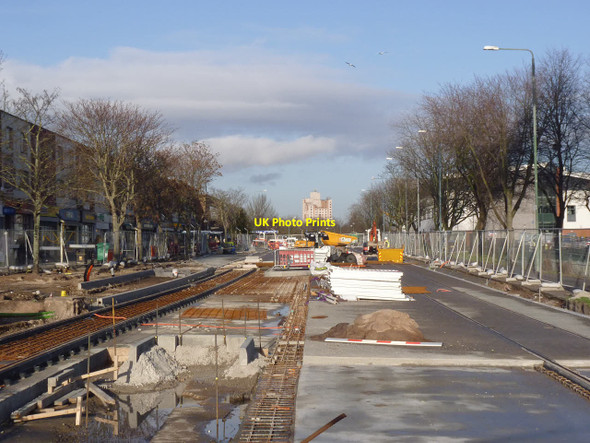 Photo 6"x4" Clifton Centre tram stop Clifton\/SK5434 c2014