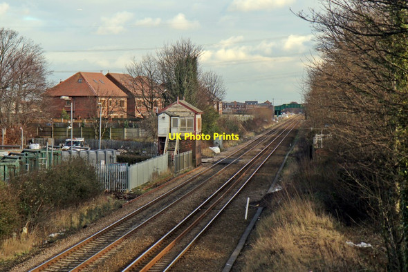 Photo 6"x4" Signal box, Rainhill railway station Rainhill c2014 P1