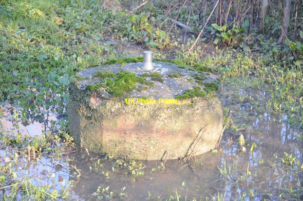 Photo 6"x4" Spigot Mortar Emplacement, Eckington Bridge Eckington\/SO9241 c2014