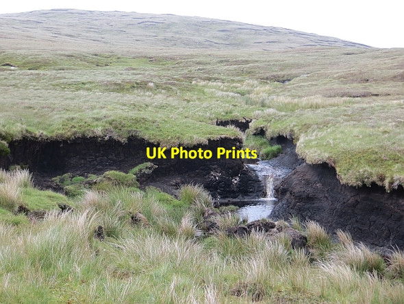 Photo 6"x4" Red Burn East Burrafirth c2013
