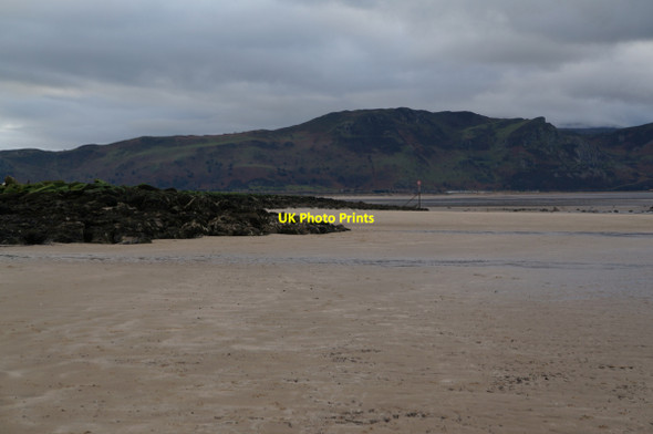 Photo 6"x4" Breakwater on Conwy Sands Llandudno c2014